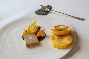 Dégustation de faux gras